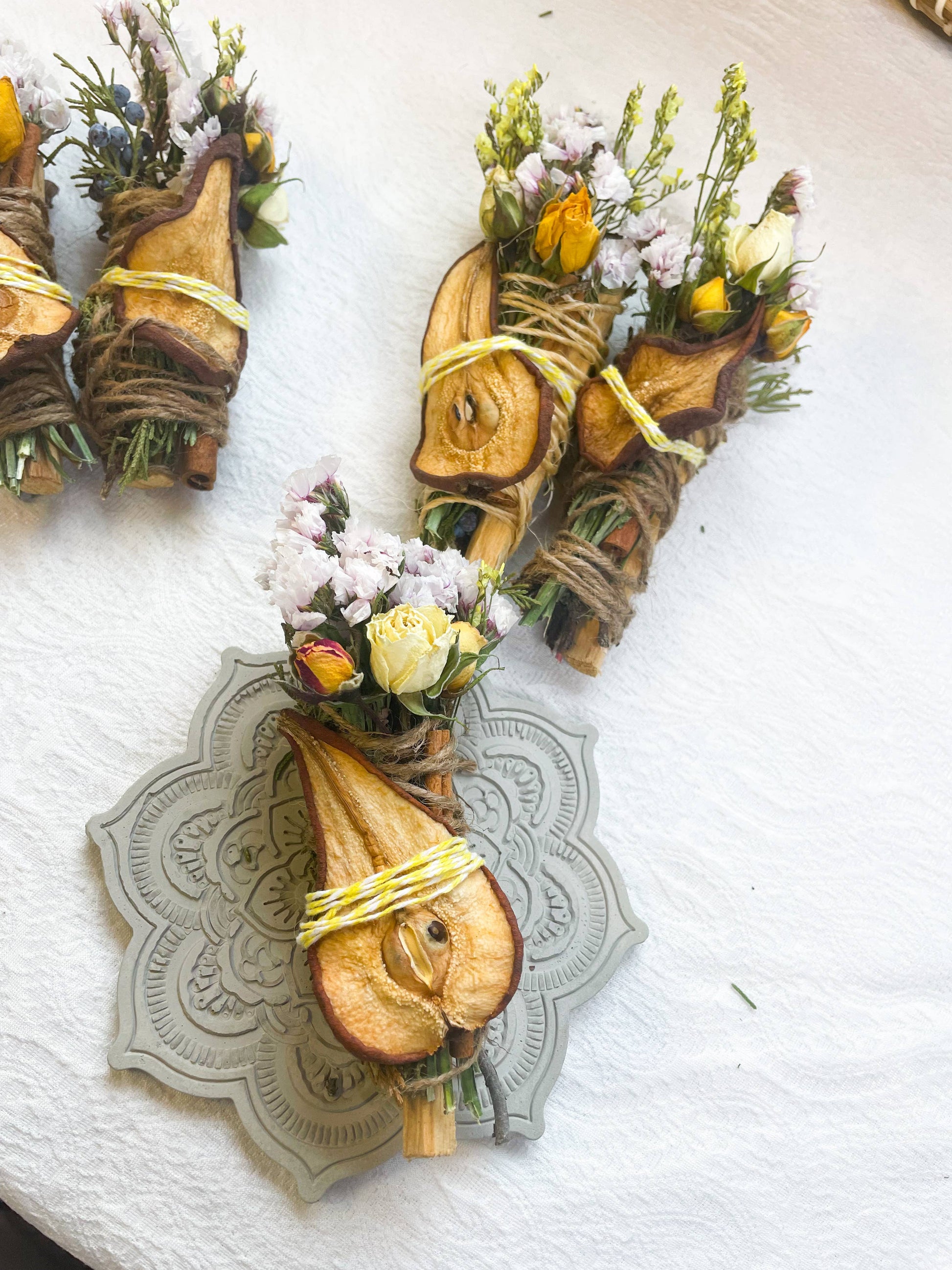 Pear, Palo Santo, Juniper, and Cinnamon Smoke Bundle