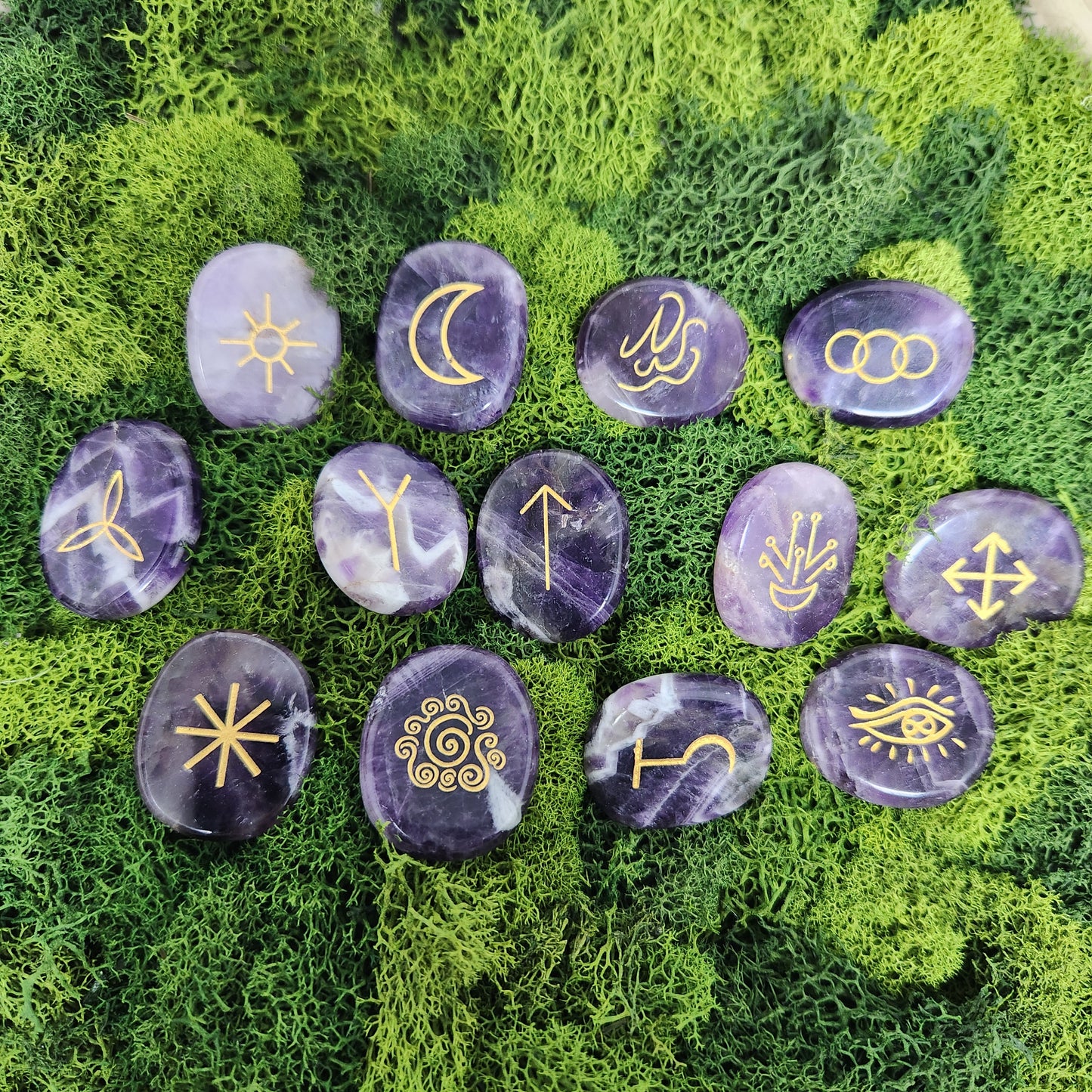 Amethyst Gemstone Witches Rune Set