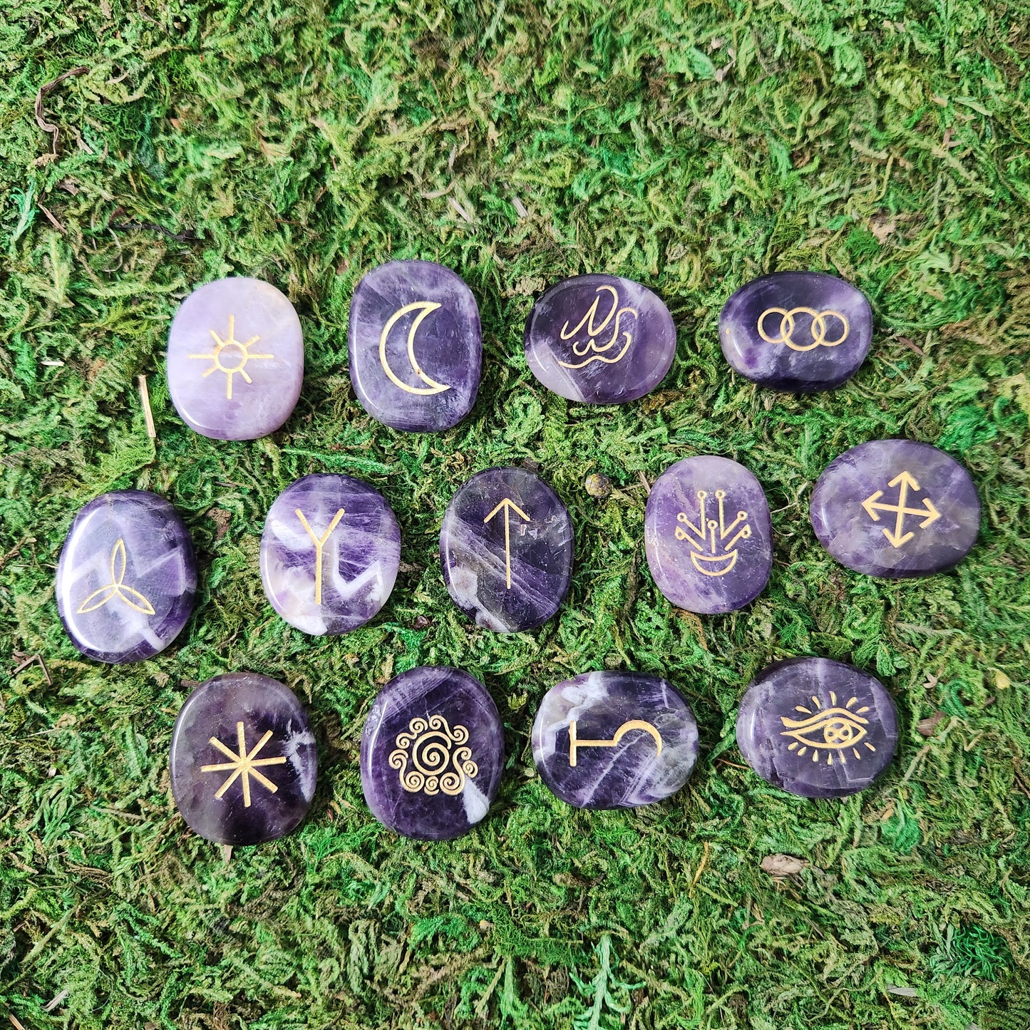 Amethyst Gemstone Witches Rune Set